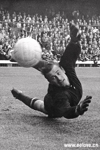 俄罗斯队实力强大,稳操胜券 俄罗斯队实力强大,稳操胜券