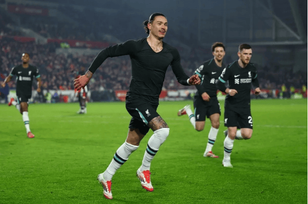 贝蒂斯客场大捷,继续领跑积分榜 贝蒂斯客场大捷,继续领跑积分榜