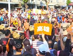 乌赛鲁克再战东，主罢曲名复首端舞