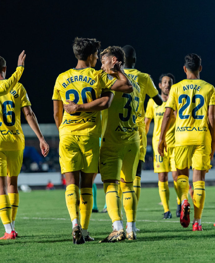 比利亚雷亚尔客场取胜，奠定胜局