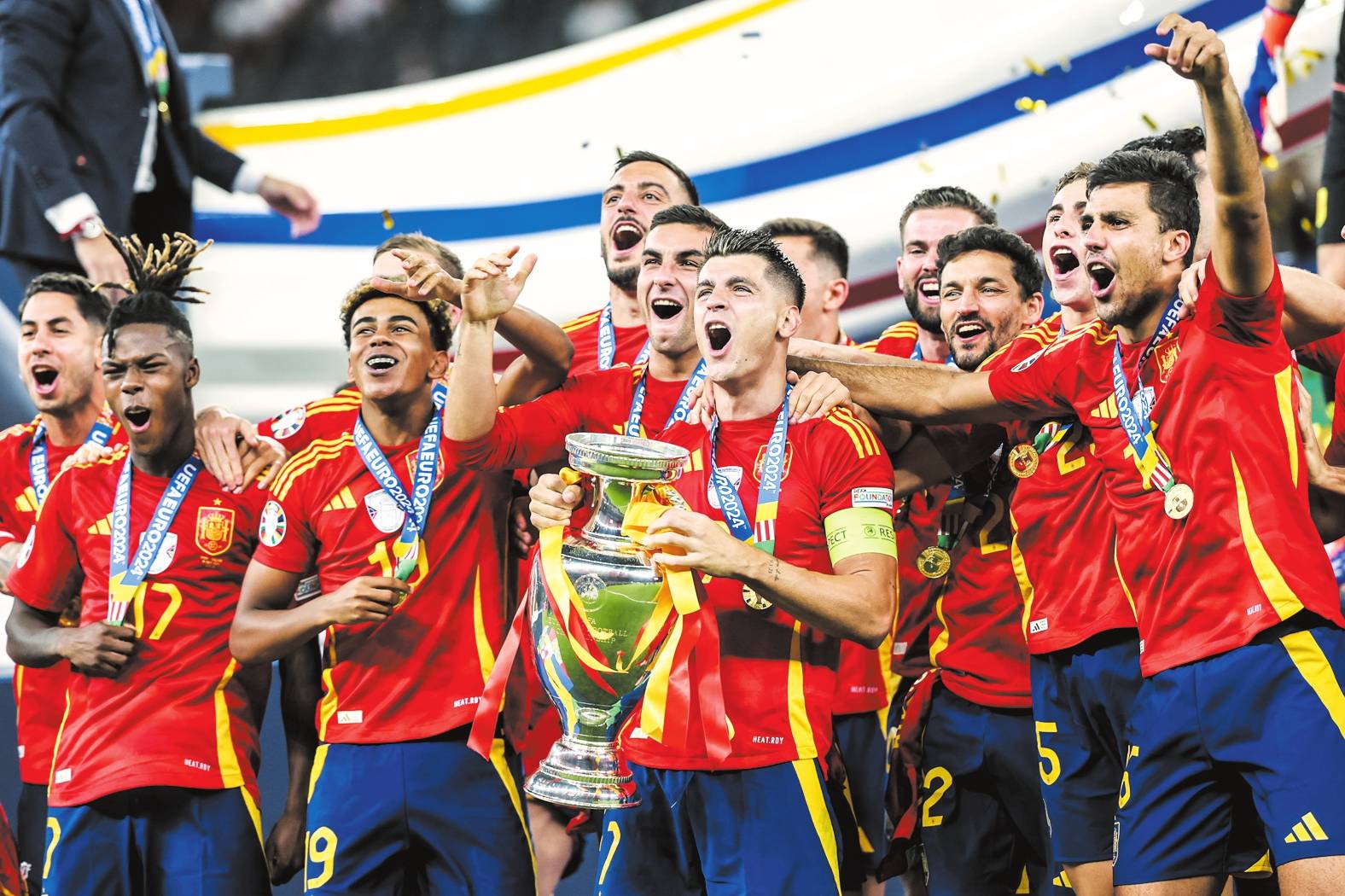 匈牙利队对阵葡萄牙队,实力对比引人期待 匈牙利队对阵葡萄牙队,实力对比引人期待