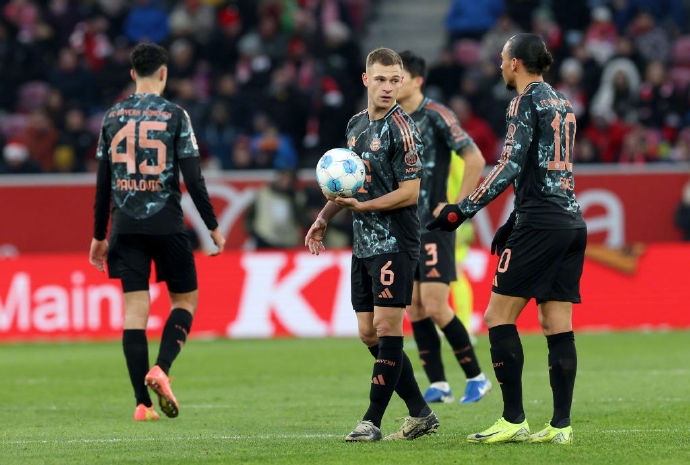 马赛逆转逼平拜仁慕尼黑，止步16强