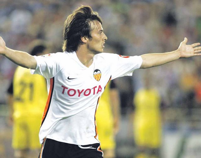 瓦伦西亚队员接受采访,谈及球队的发展方向和目标 瓦伦西亚队员接受采访,谈及球队的发展方向和目标