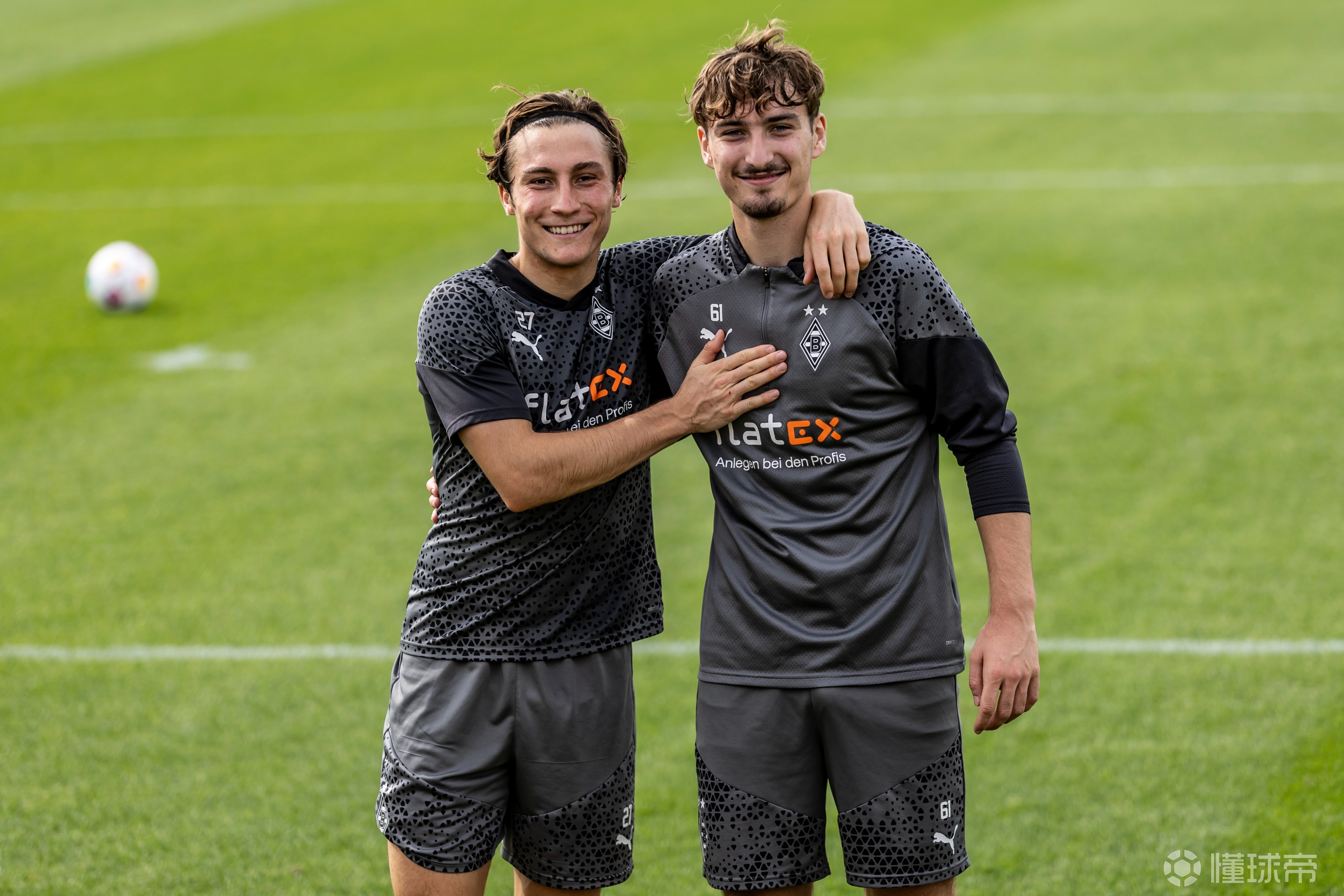 沃尔夫斯堡引进拜仁慕尼黑边锋门兴