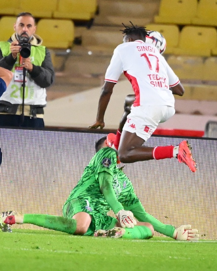 切尔西阵中多名球员受伤，教练组头疼