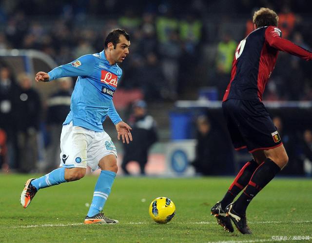 热那亚新援表现出色，帮助球队挽回比赛