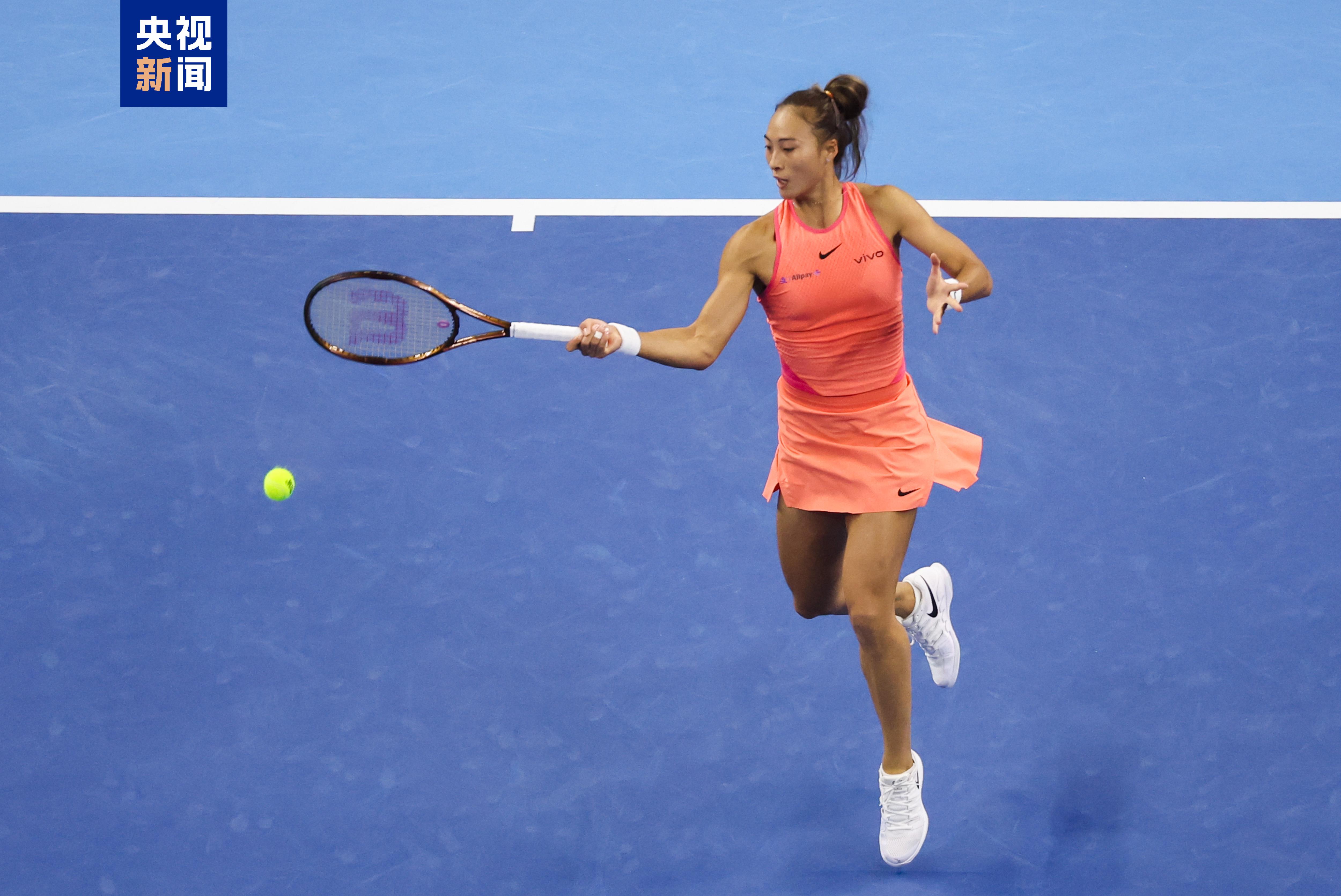 比赛中惊心动魄瞬间,球迷眼睛不敢错过 比赛中惊心动魄瞬间,球迷眼睛不敢错过