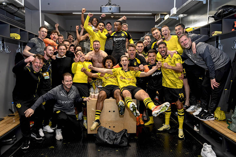 多特蒙德壮大阵容,力争重返前四 多特蒙德壮大阵容,力争重返前四