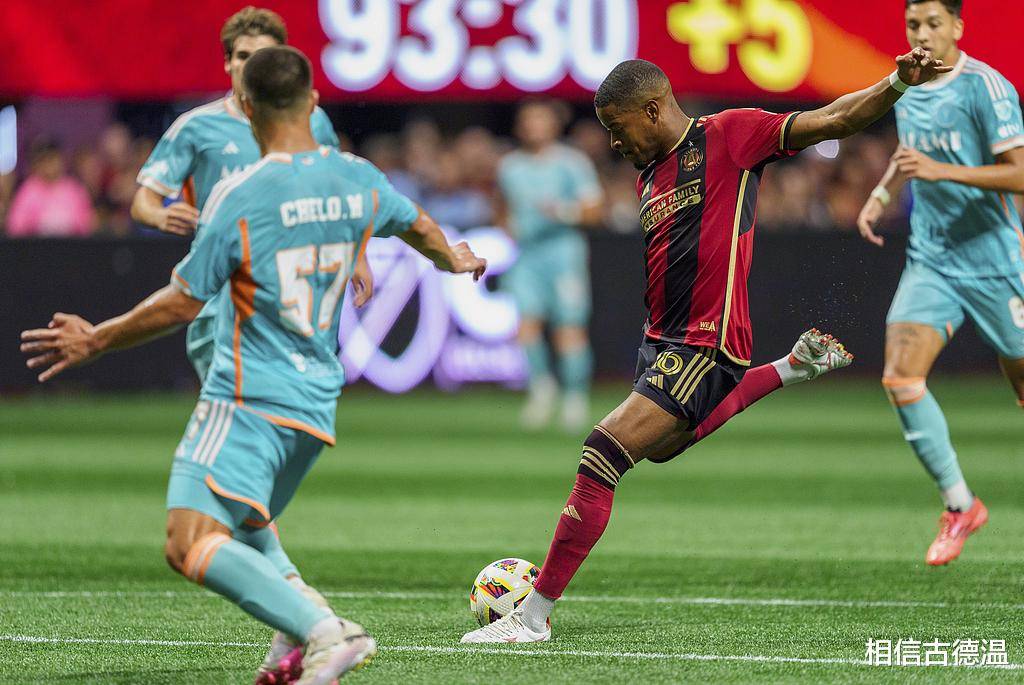 亚特兰大客场击败卡利亚里，再获胜利