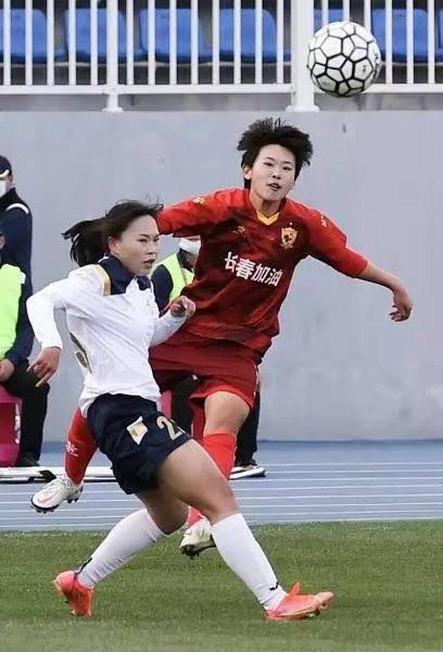 俄罗斯女足连败晋级失败，提前回家