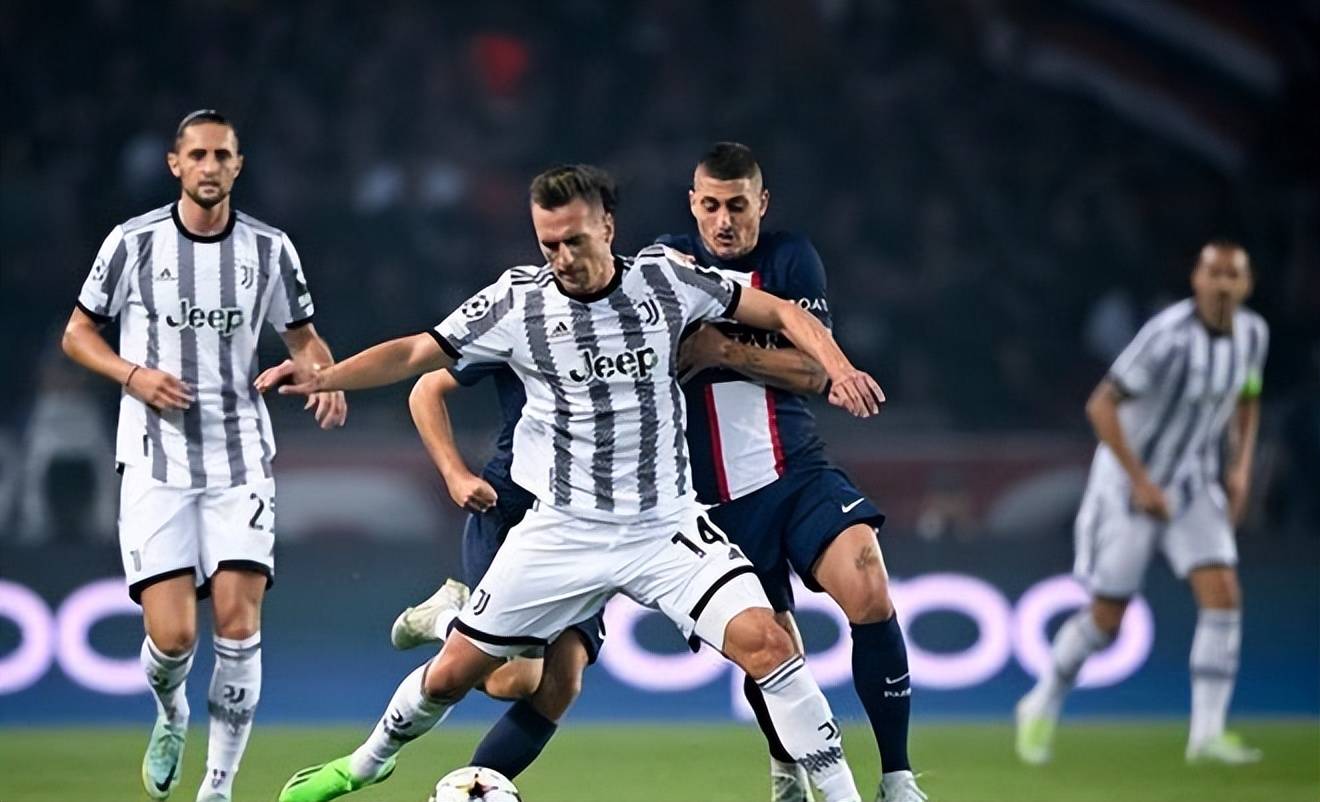 FB体育官方网站-意大利杯战报：尤文图斯客场2比0轻取热那亚，晋级决赛