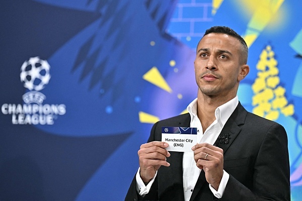 瓦伦西亚双杀对手晋级欧洲赛半决赛