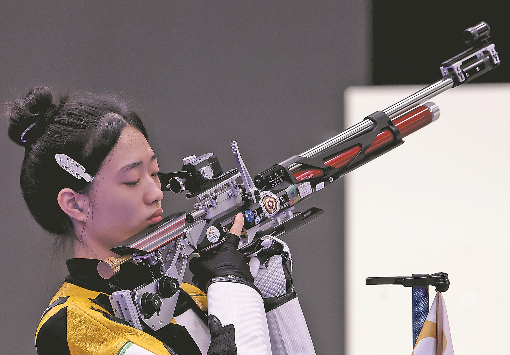 射击场上精彩绝伦,运动员斩获金牌 射击场上精彩绝伦,运动员斩获金牌