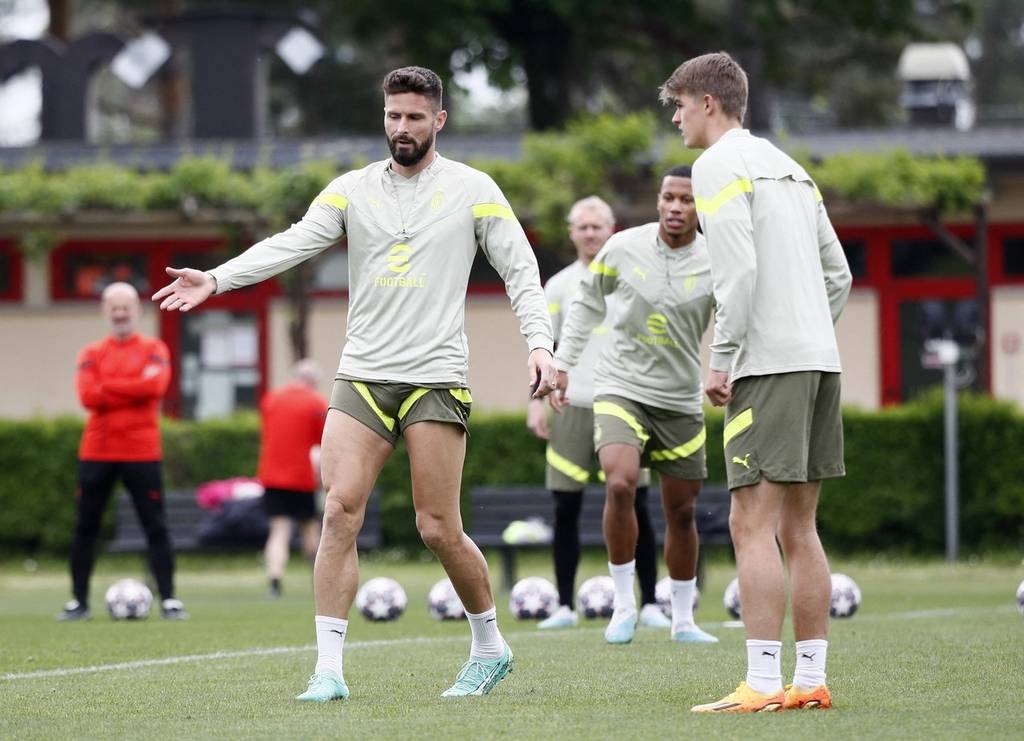 AC米兰召开临时俱乐部会议，备战下轮