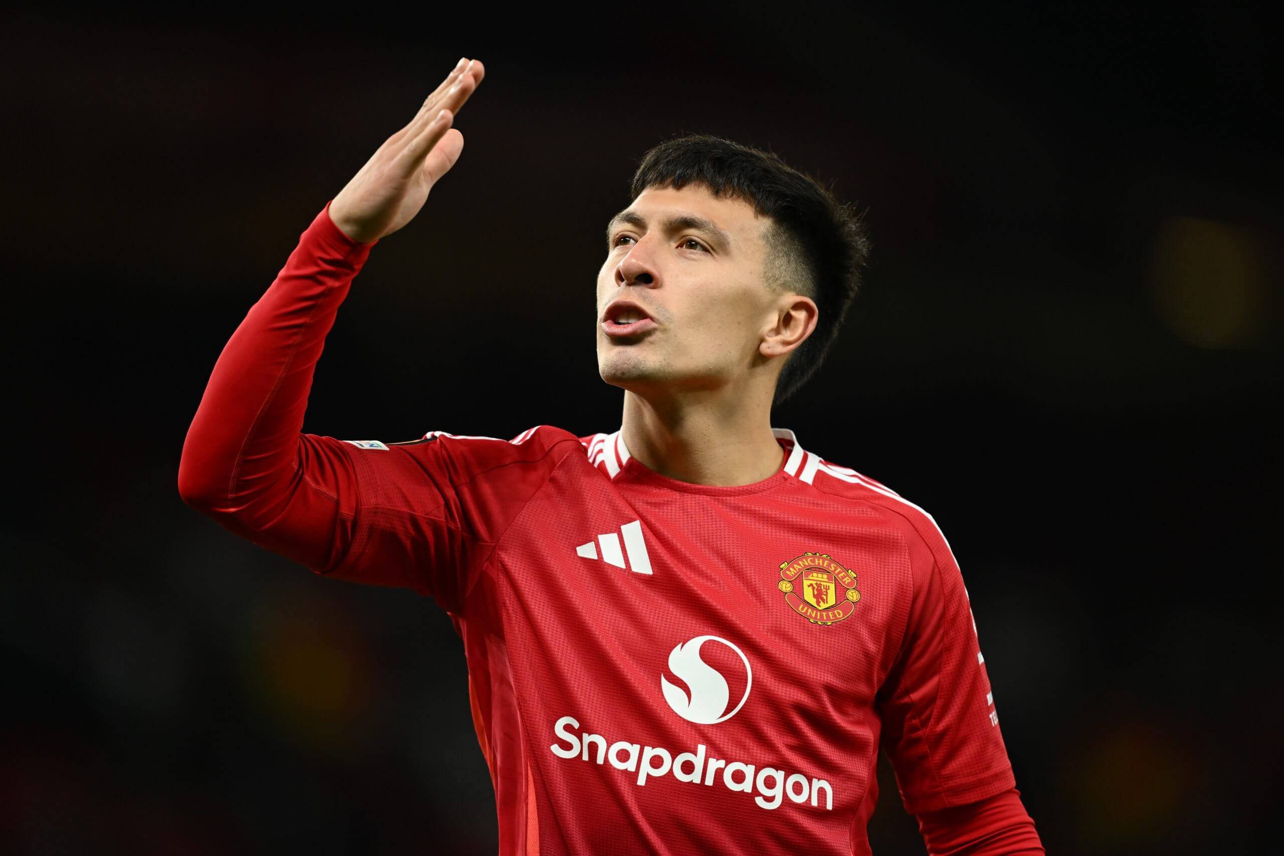 曼联在客场对阵布鲁日的比赛中展现出色