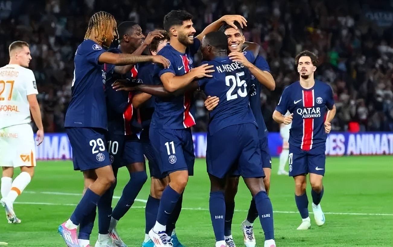 FB体育官方网站-巴黎圣日耳曼客场大胜，稳固领先优势