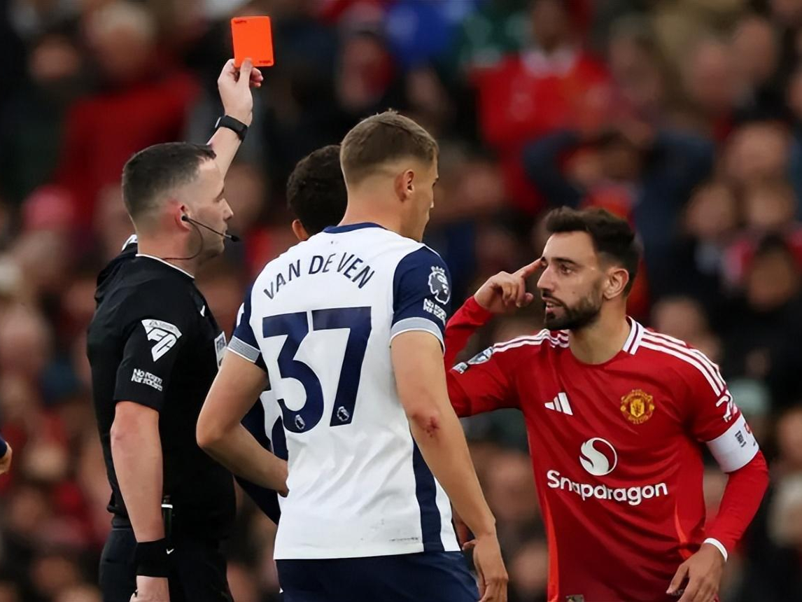 曼联大手笔战胜托特纳姆热刺，赢得关键胜利