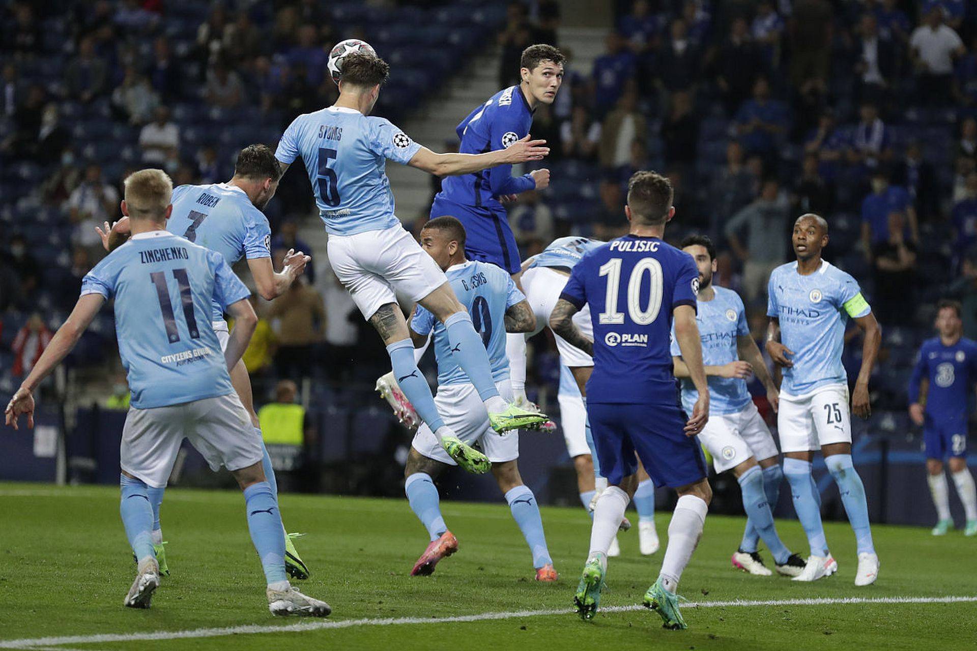 曼联迎战曼城！紧张对决即将上演