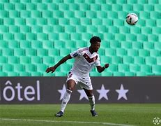 波尔多不敌圣埃蒂安，季初失利