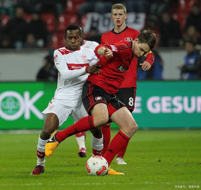 斯图加特主场大败，降级风险加大