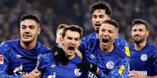 沙尔克04惨败对手,积分告急 沙尔克04惨败对手,积分告急