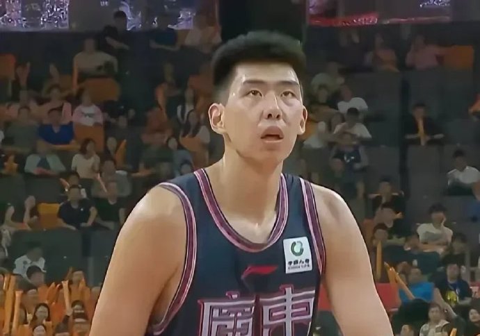 海德堡客场大胜，继续保持领先优势