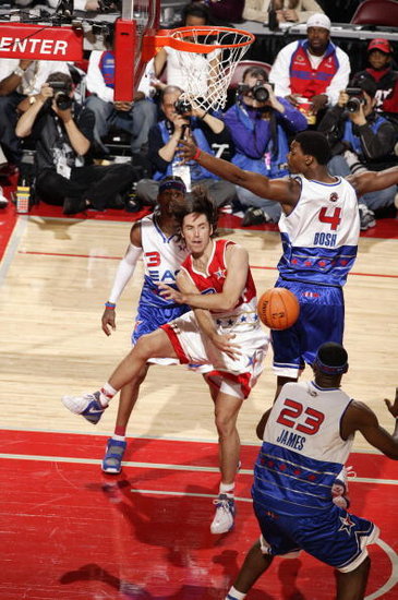 美国篮球明星聚焦全明星赛，精彩无限