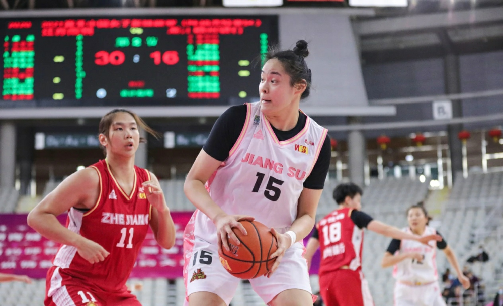 湖南队主场力克对手，终结连败