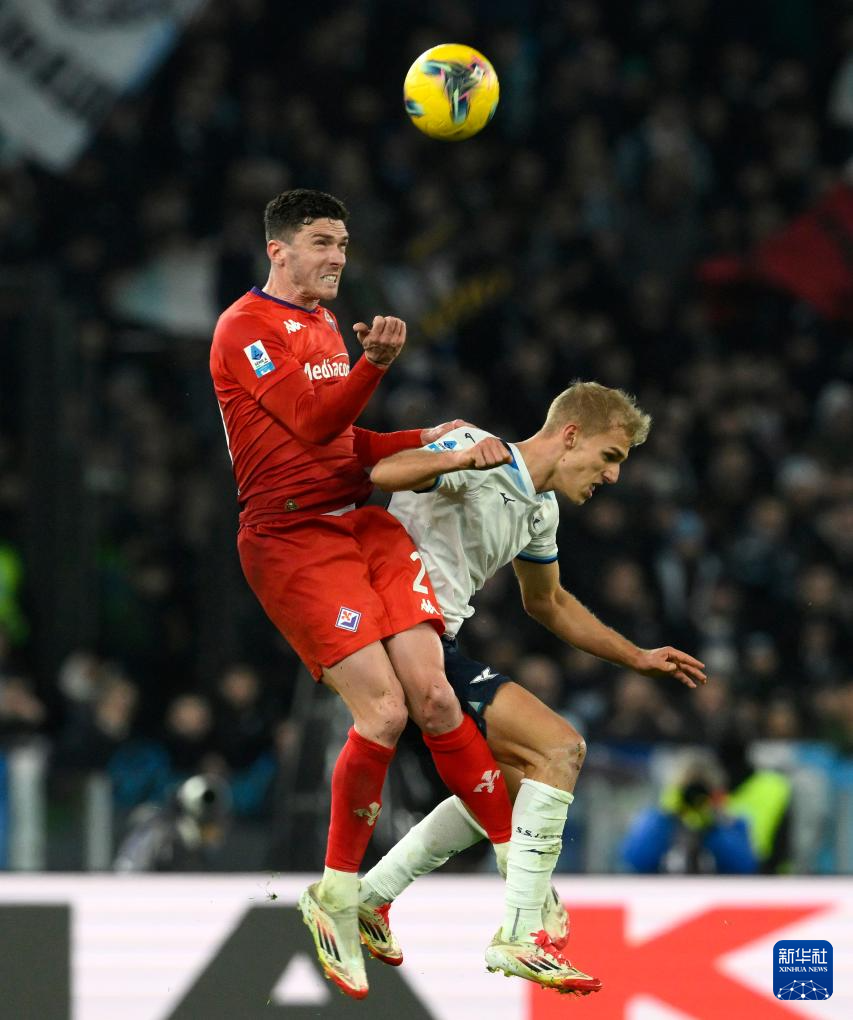 佛罗伦萨在客场比赛中取得一场胜利