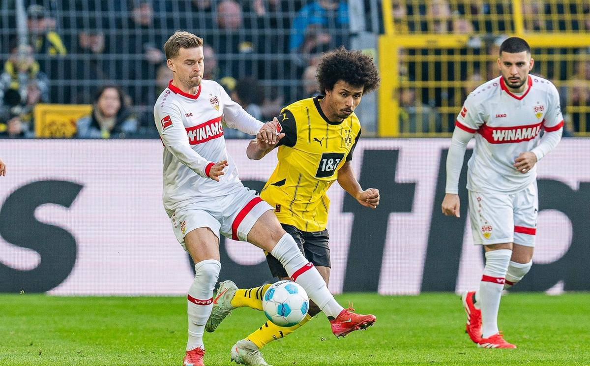 斯图加特在主场丢球惨败，需要加强防守问题