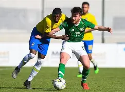 阿拉恩的失球：小城市球队的困局