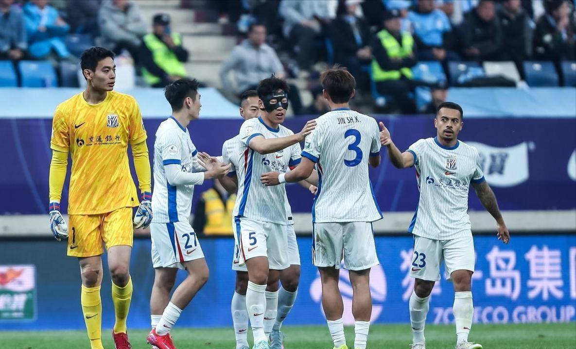 申花客场失利，争冠形势趋于严峻