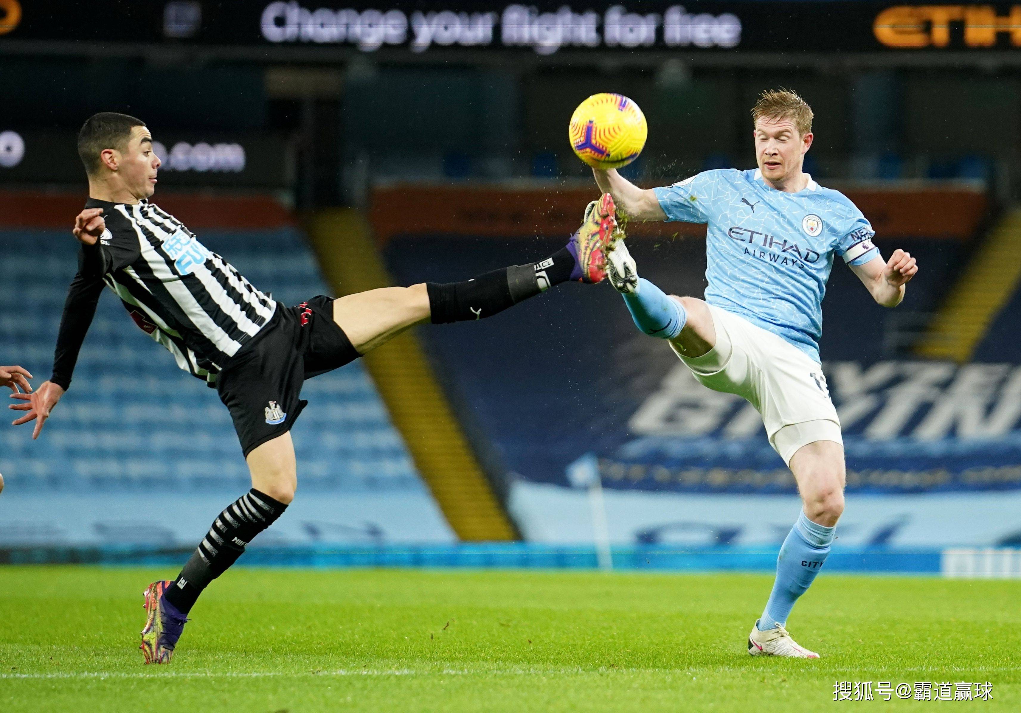 曼城主场轻松获胜，扩大领先优势