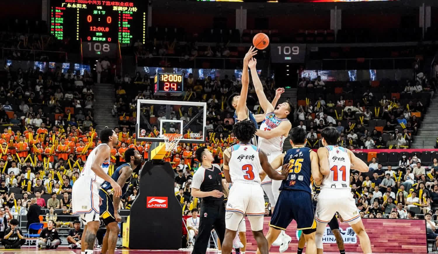 比赛中的精彩瞬间让人目瞪口呆