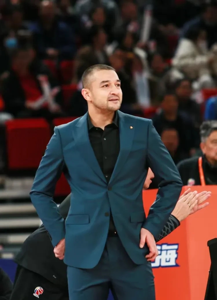 新政策出炉，球队管理层面临重大挑战