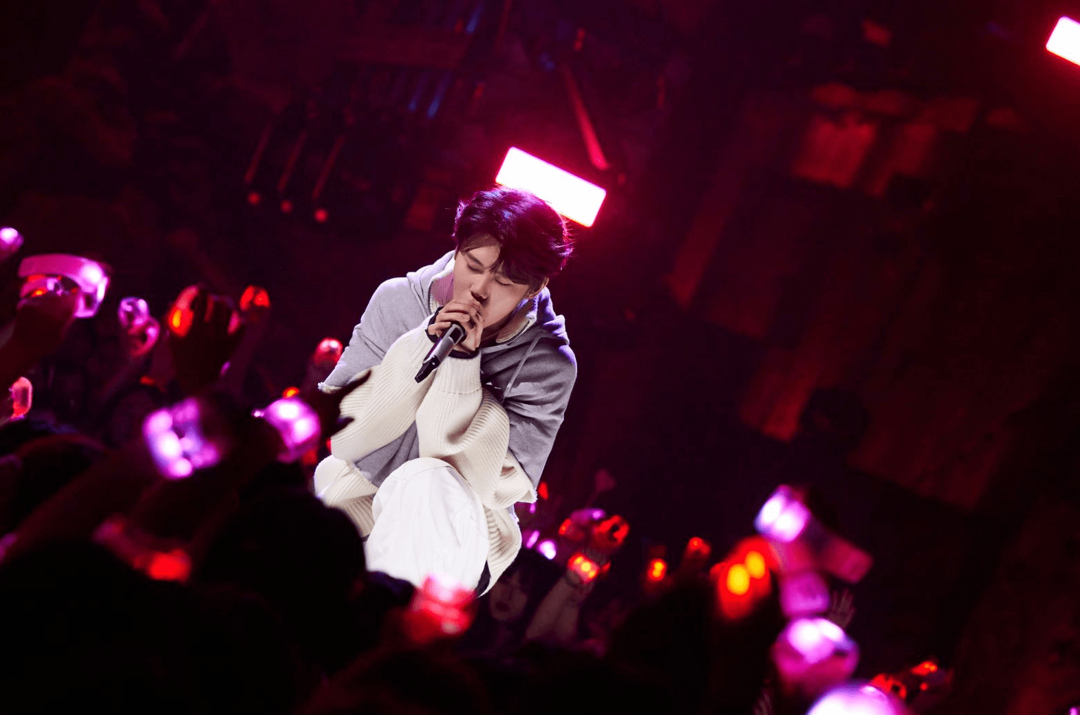 强强对决让球迷乐在其中感慨万分