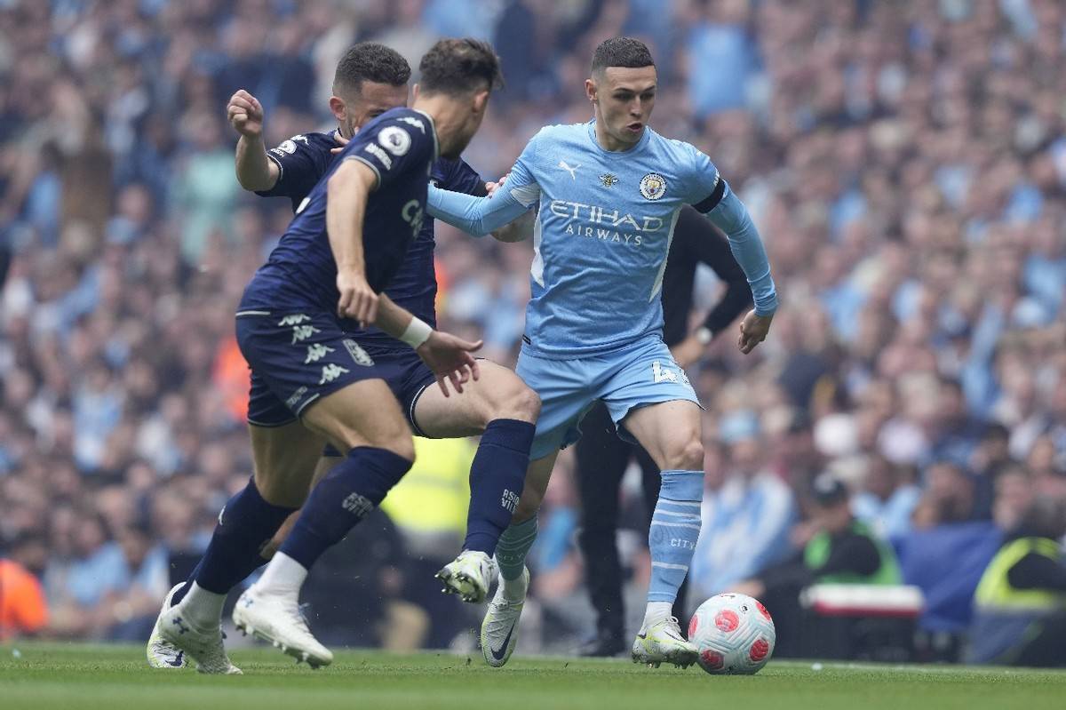 曼城对阵热刺，英超豪门争夺胜利