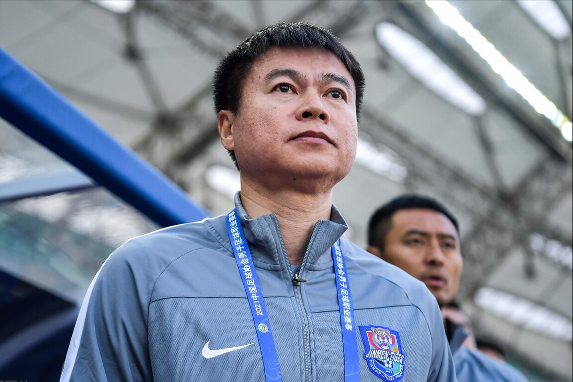 中国足球队日渐壮大，背后有怎样的努力？