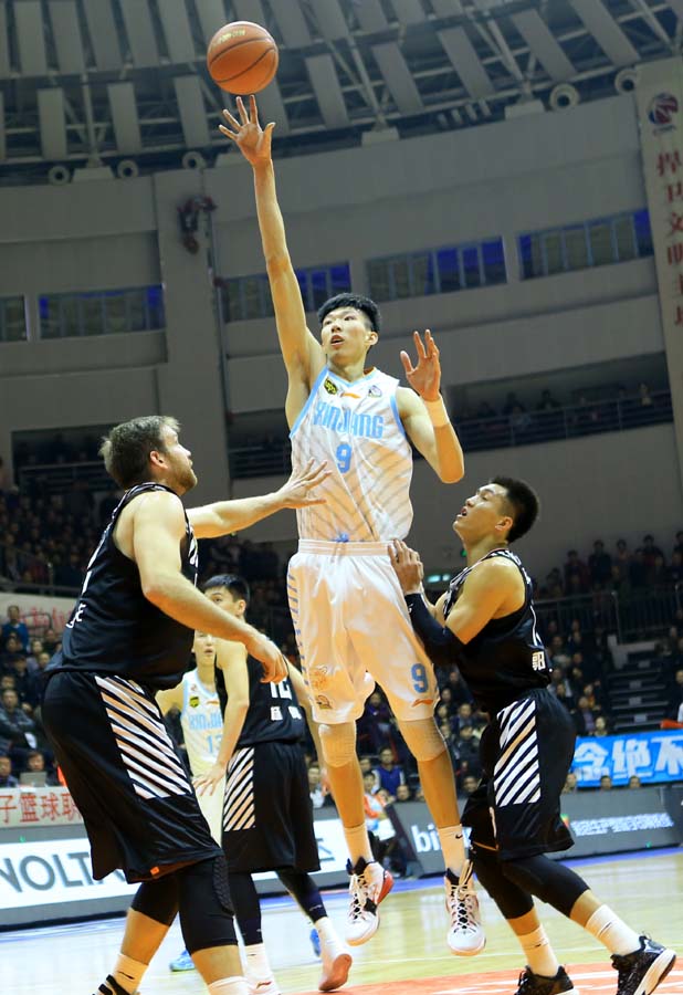 FB体育官网-福建队客场力克强敌，豪取胜利