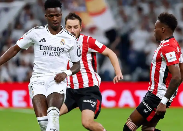 FB体育平台-皇马主场击败对手，继续追赶西甲榜首