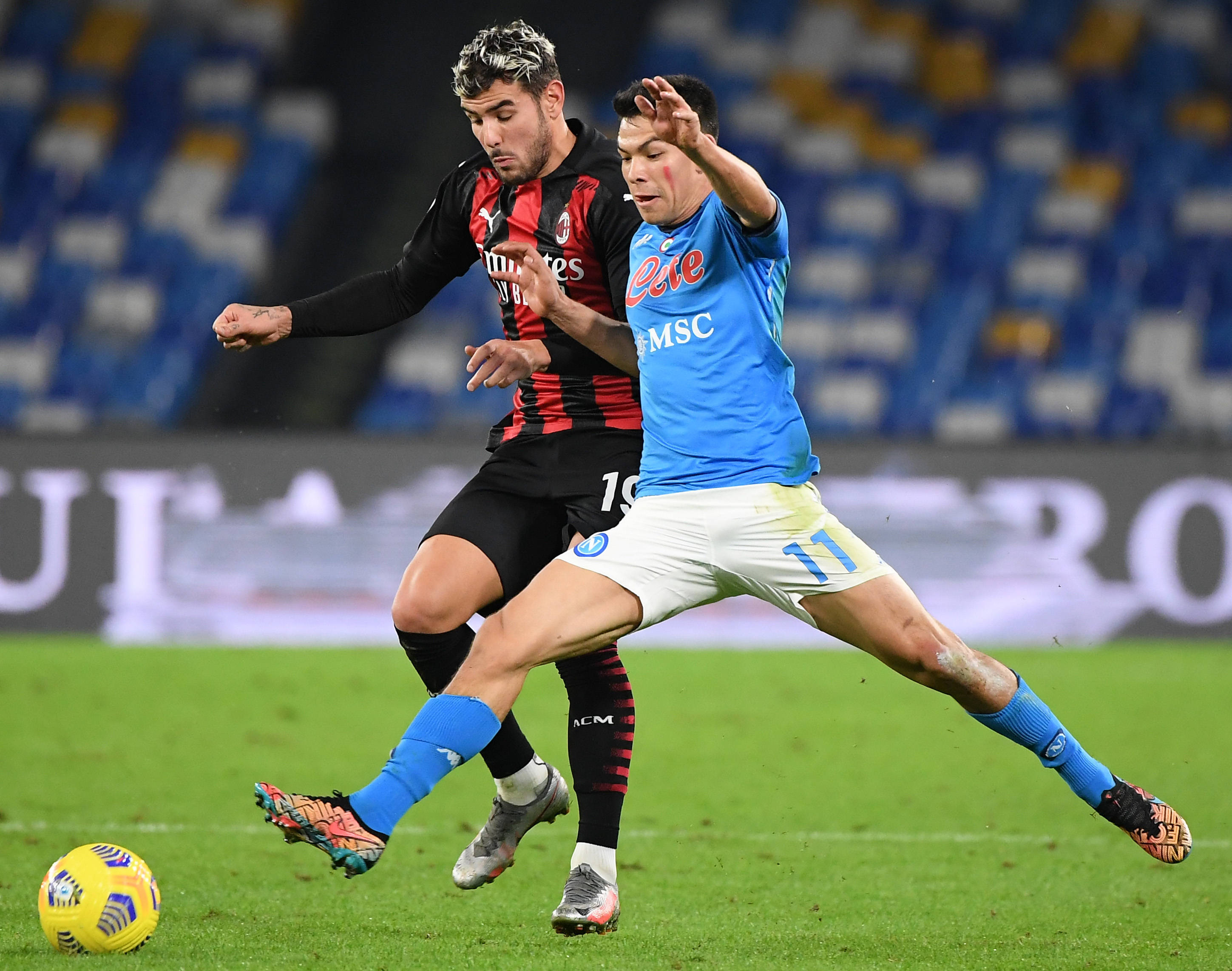 FB体育官方网站-意甲豪门AC米兰被曼联逆袭