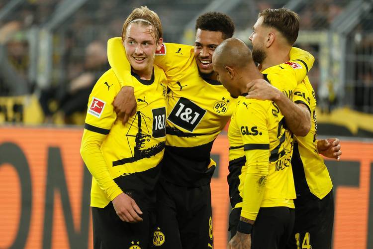 FB体育官网-沃尔夫斯堡主帅：球队状态良好，欲冲击德甲亚军