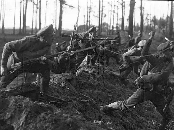 FB体育-传奇的一战，见证历史的瞬间